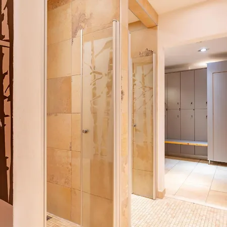 아파트 Arieke E10 카프룬